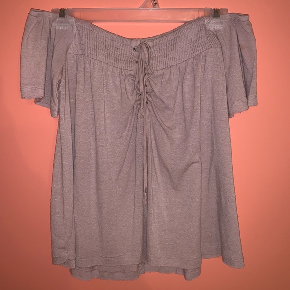 Great condition. Super pretty dusty rose color. - Picture 2 of 7